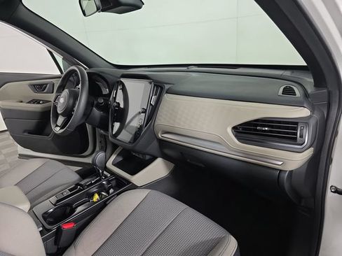 Certified 2026 Subaru Forester Premium w/ Base/Premium Package AWD/4WD image 29