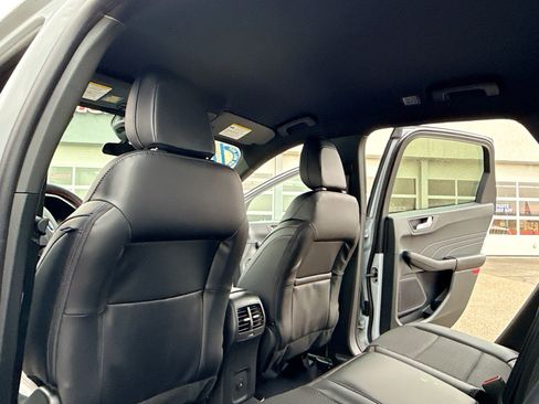 New 2026 Ford Escape ST-Line w/ Cold Weather Package image 6