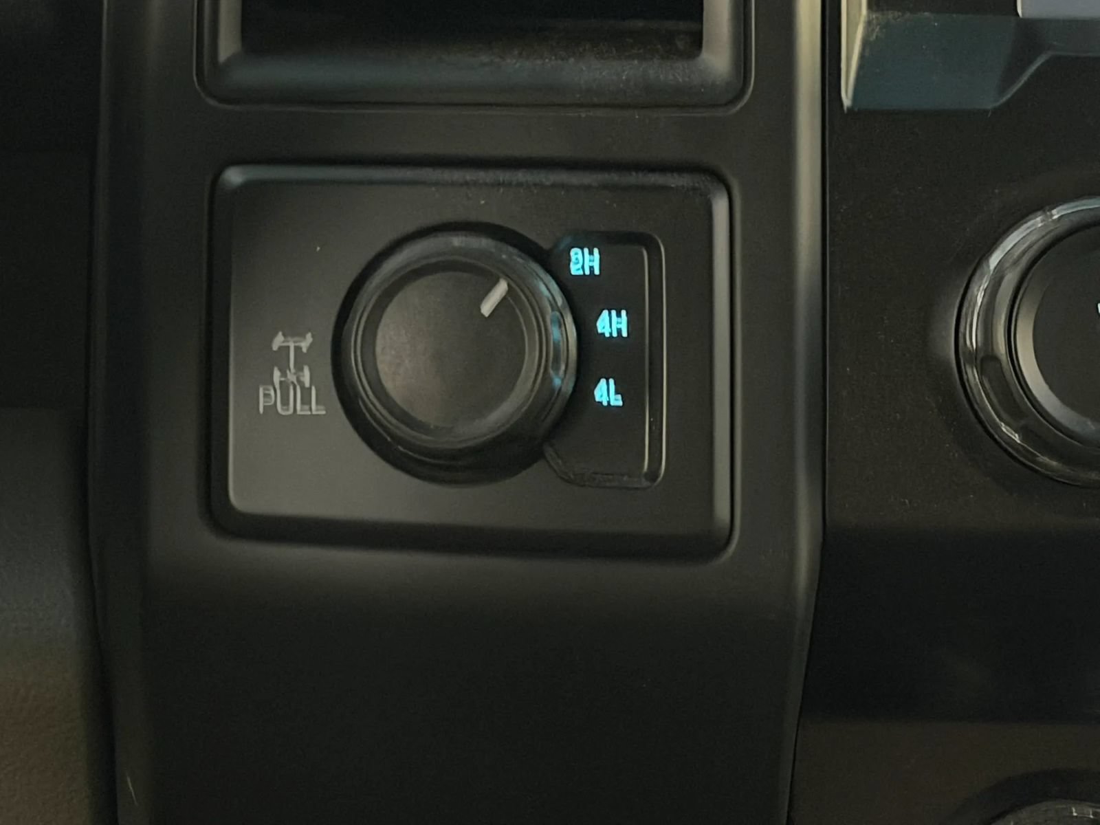 Used 2019 Ford F150 XL w/ Equipment Group 101A Mid AWD/4WD image 25