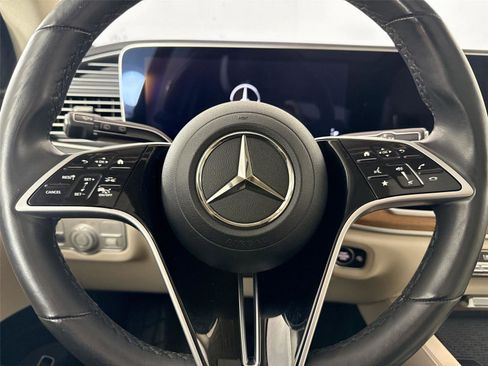 Used 2024 Mercedes-Benz GLE 450 4MATIC image 16