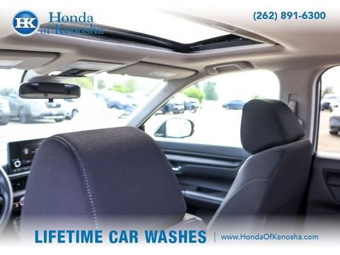 Used 2024 Honda CR-V EX image 13