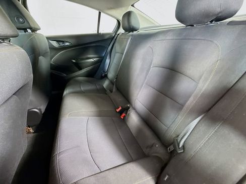 Used 2017 Chevrolet Cruze LS image 24