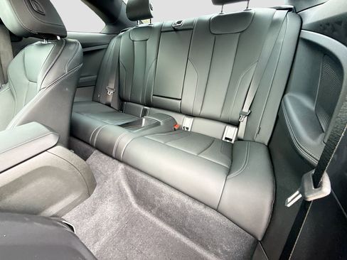 Used 2024 BMW 230i Coupe w/ M Sport Package RWD image 20