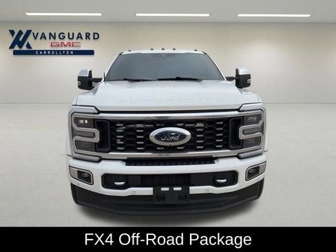 Used 2024 Ford F450 Platinum w/ FX4 Off-Road Package image 2