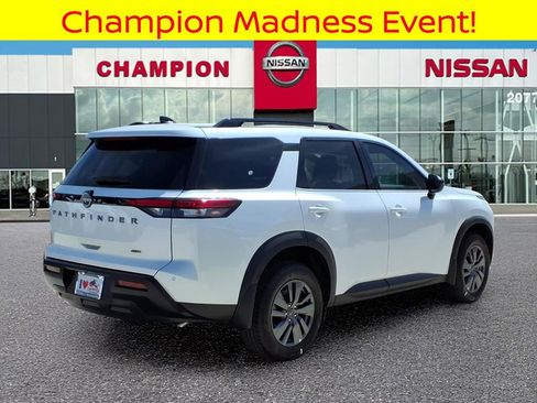 New 2026 Nissan Pathfinder SV image 7