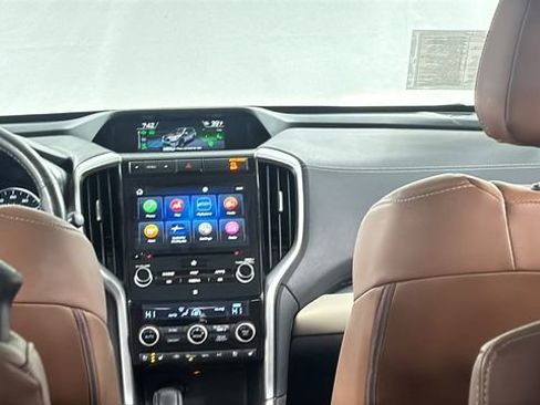 Used 2020 Subaru Ascent Touring w/ Popular Package #3 image 17