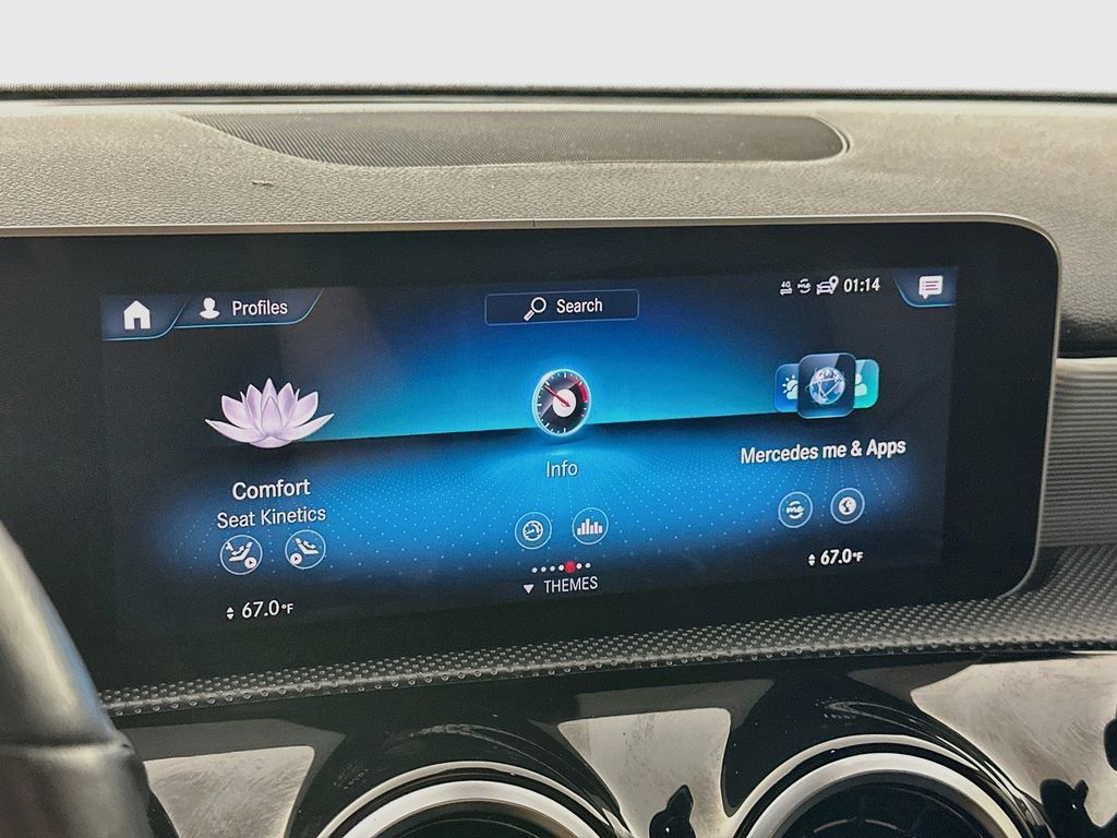 Used 2019 Mercedes-Benz A 220 w/ Premium Package image 19