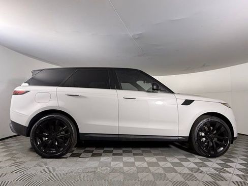 New 2026 Land Rover Range Rover Sport SE AWD/4WD image 9