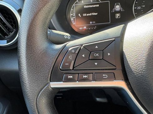 Used 2024 Nissan Kicks SV image 11