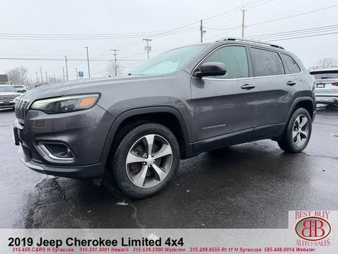 Used 2019 Jeep Cherokee Limited image 6