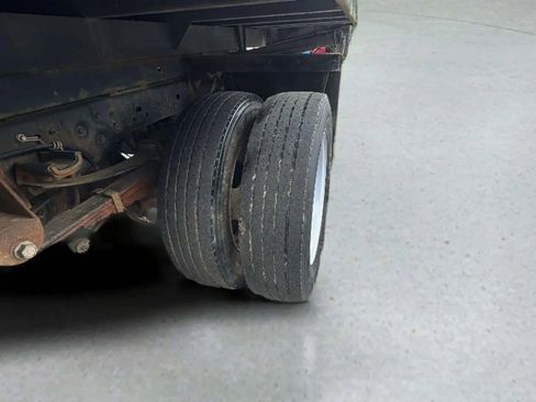 Used 2012 Ford F450 XL w/ PWR Equipment Group image 8