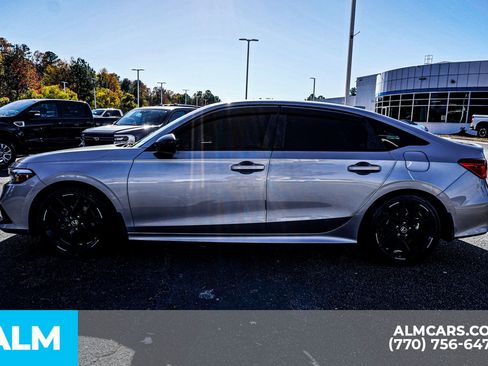 Used 2023 Honda Civic Sport image 10