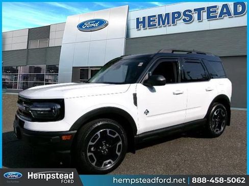Certified 2021 Ford Bronco Sport Outer Banks AWD/4WD image 1
