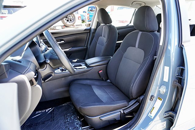Used 2024 Nissan Sentra SV FWD image 22