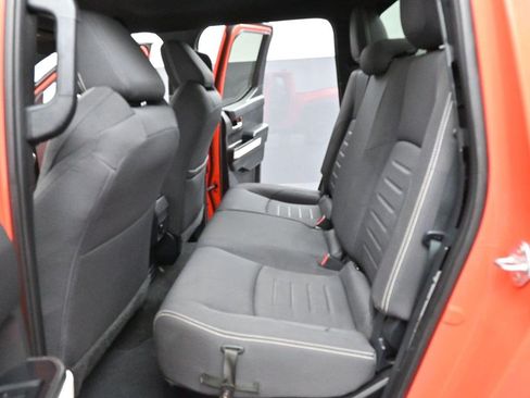 Used 2024 Toyota Tacoma TRD Off-Road AWD/4WD image 28