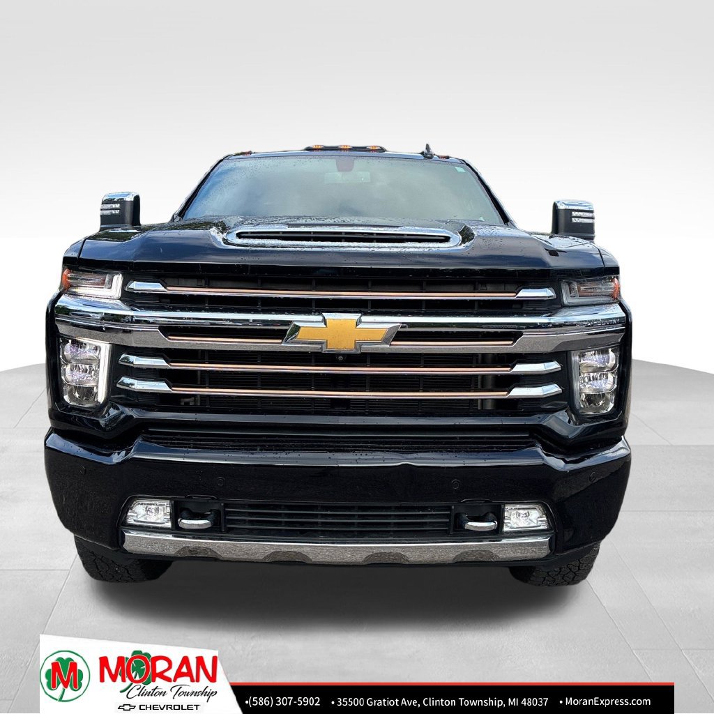 Used 2023 Chevrolet Silverado 2500 High Country w/ Z71 Off-Road Package AWD/4WD image 3