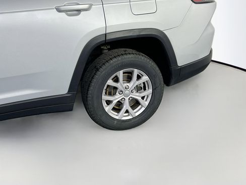 Used 2021 Jeep Grand Cherokee L Limited image 31