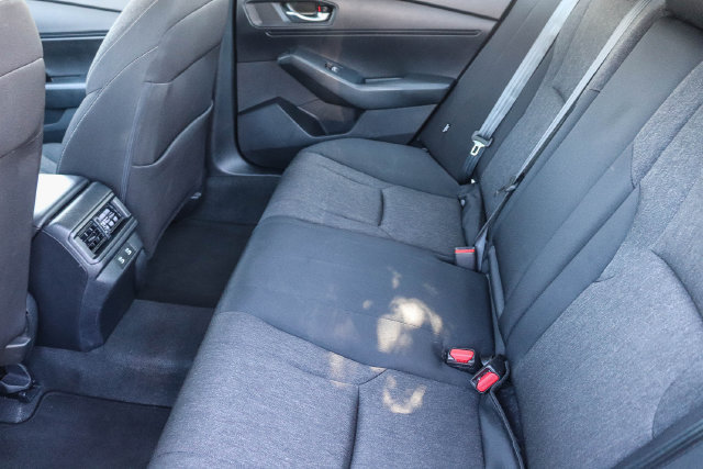 Used 2025 Honda Accord SE image 17