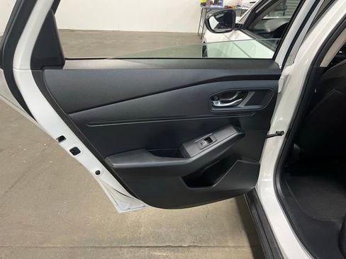 Used 2025 Honda Accord SE image 19