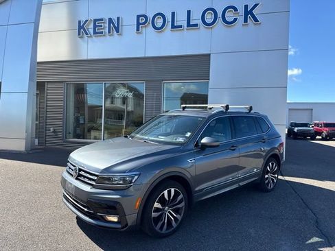 Used 2019 Volkswagen Tiguan SEL Premium R-Line AWD/4WD image 2