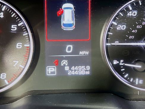 Used 2025 Subaru Outback Premium image 11