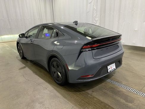 Certified 2024 Toyota Prius LE image 6