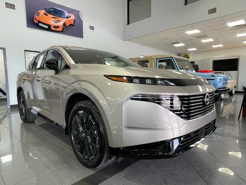 Used 2025 Nissan Murano Platinum w/ Cargo Package image 6