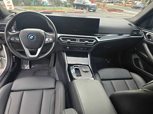Used 2024 BMW i4 xDrive40i image 22