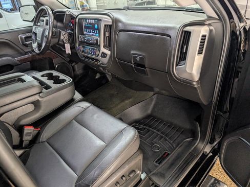 Used 2018 GMC Sierra 1500 SLT image 18