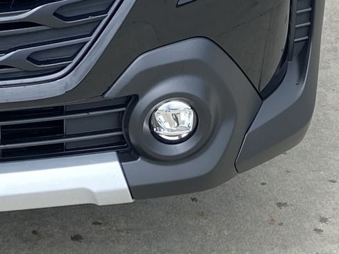 Used 2025 Subaru Outback Limited image 10