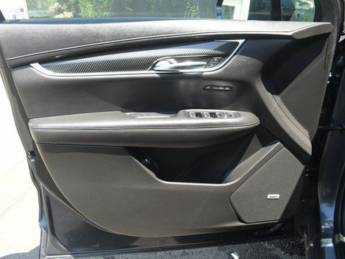 Used 2020 Cadillac XT6 Sport AWD/4WD image 13