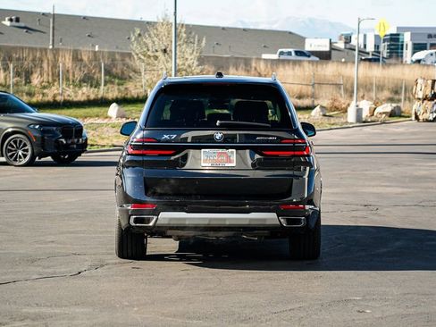 Used 2026 BMW X7 xDrive40i w/ Premium Package image 6