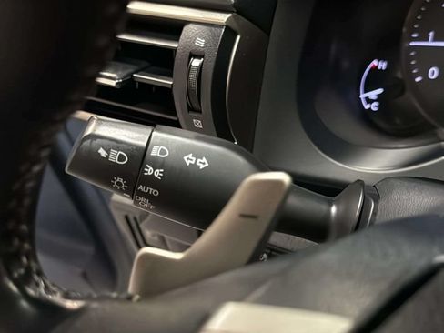 Used 2019 Lexus IS 300 RWD image 29
