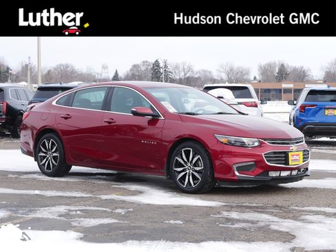 Used 2018 Chevrolet Malibu LT image 1