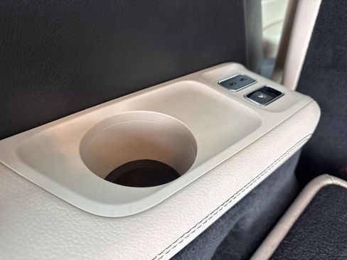 Used 2022 Mercedes-Benz GLS 450 GLS 450 image 16