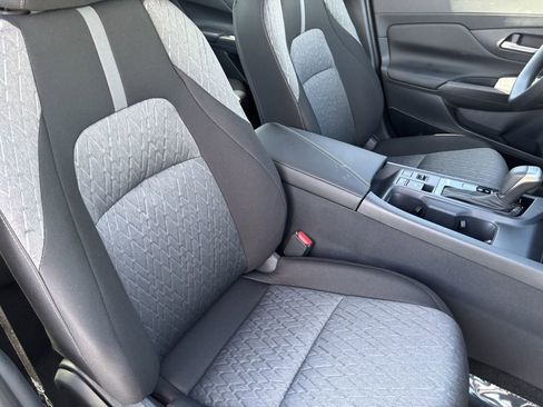 New 2026 Nissan Sentra SV w/ Floor Mat Package FWD image 8