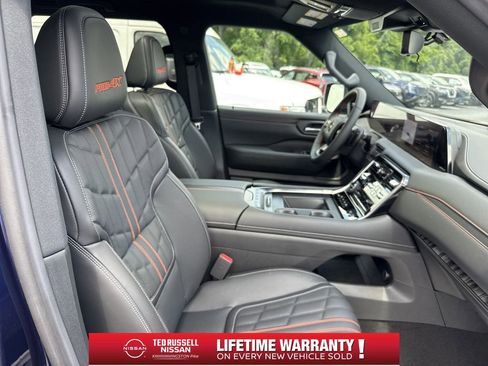 New 2025 Nissan Armada PRO-4X w/ Pro-4X Premium Package image 17