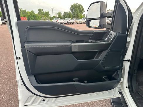 Used 2022 Ford F150 XLT w/ Equipment Group 302A High AWD/4WD image 11