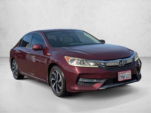 Used 2017 Honda Accord EX-L image 3