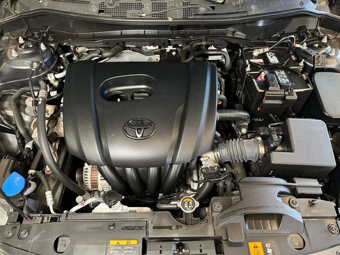 Used 2020 Toyota Yaris LE FWD image 22