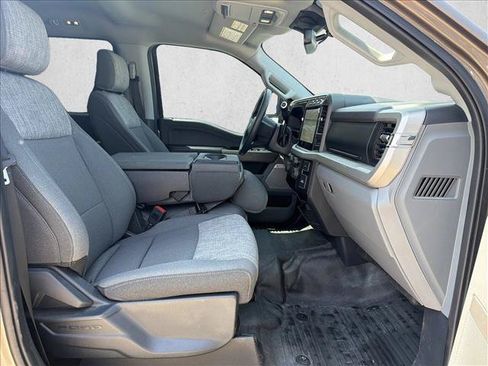 Used 2023 Ford F250 XLT w/ XLT Premium Package AWD/4WD image 25
