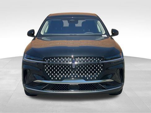 New 2026 Lincoln Nautilus Premier AWD/4WD image 8