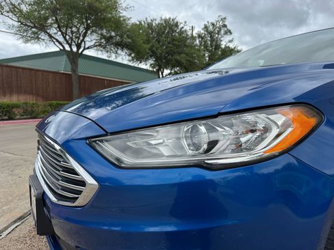 Used 2018 Ford Fusion S image 4