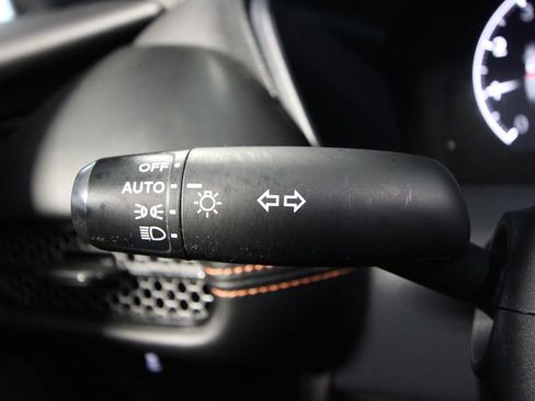 Used 2023 Honda HR-V Sport image 11