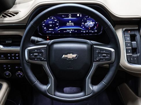 Used 2023 Chevrolet Suburban Premier w/ Premium Package 2 image 35