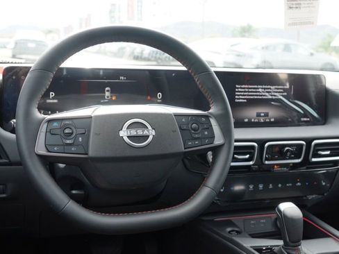 New 2026 Nissan Sentra SR w/ SR Premium Package FWD image 22