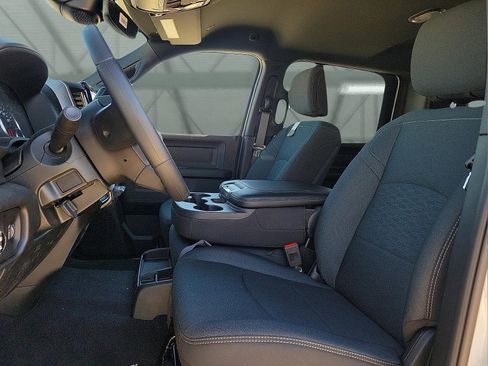 New 2026 RAM 2500 Tradesman AWD/4WD image 11