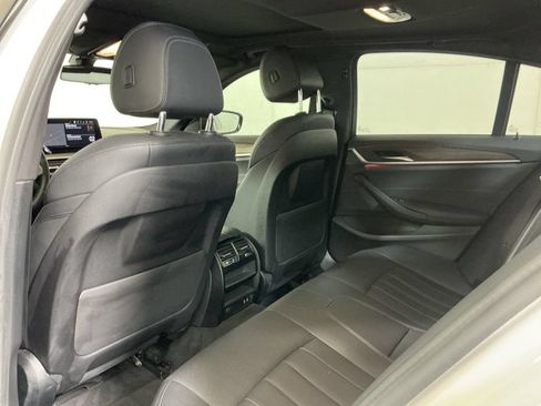 Certified 2022 BMW 530i w/ M Sport Package RWD image 25