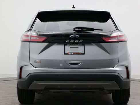 Used 2024 Ford Edge SEL AWD/4WD image 6
