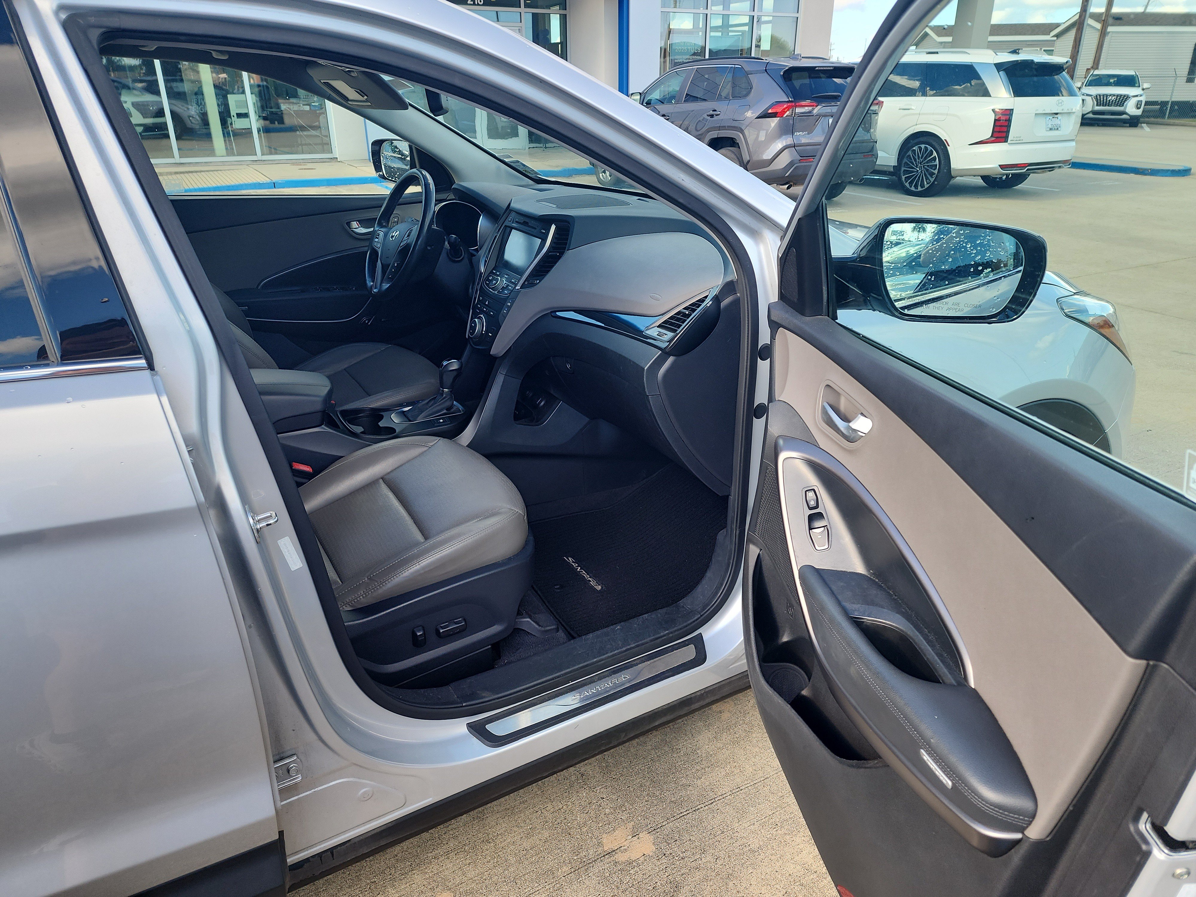 Used 2014 Hyundai Santa Fe Sport w/ Technology Package 14 FWD image 16